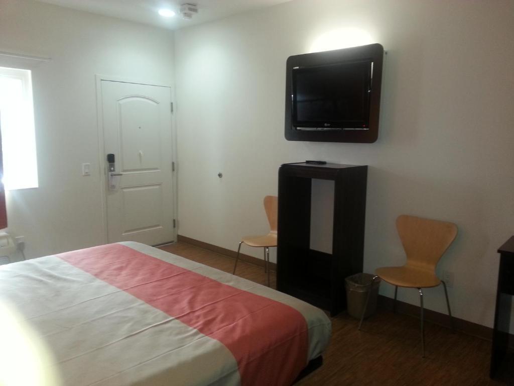 Motel 6 เบลการ์เดนส์ ห้อง รูปภาพ